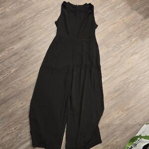 MOTF Elegant Black Sleeveless Jumpsuit